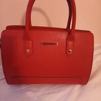 Borsa rossa Valentino