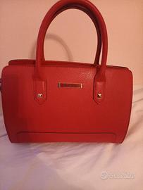 Borsa rossa Valentino