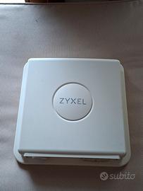 Router 4G LTE da esterno Zyxel LTE7490-M904