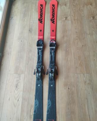 sci nordica dobermann titanal 164 cm.
