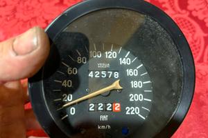 Contachilometri fiat 124 spider