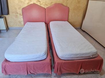 2 lettini singoli sfoderabili con materassi
