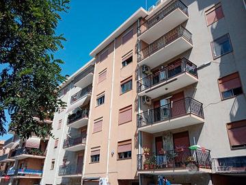 Appartamento quadrilocale 3° piano con posto auto