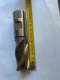 Fresa utensile