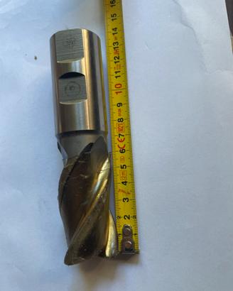 Fresa utensile