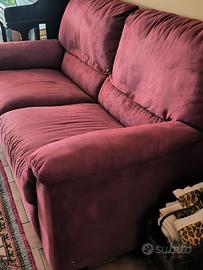 divano in Alcantara rosso 2 osti