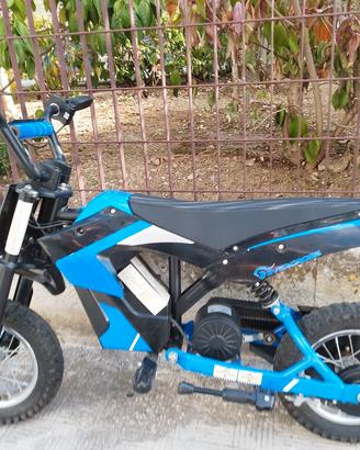Moto elettrica bimbo 