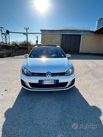 Volkswagen Golf 7 GTI Performance