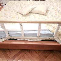 sponda ribaltabile per letto  da degenza