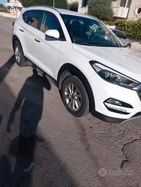 HYUNDAI TUCSON 1,7 CRDI XPOSSIBILE 1,7 immacolata
