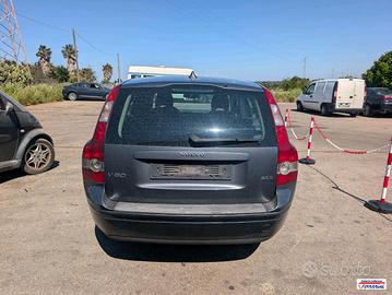 VOLVO V50 545 2.0 D 136CV 04-10 -Ricambi