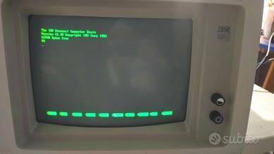 ibm PC AT 5170 del 1984 con monitor 