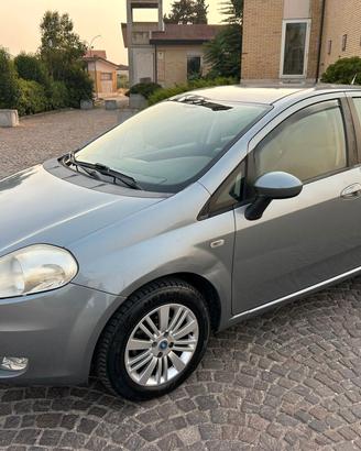 Fiat Grande Punto 1.3 MJT 75 CV 5 porte Dynamic