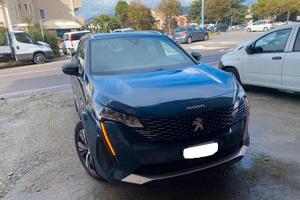 Peugeot 5008 BlueHDi 130 S&S EAT8 Allure Pack