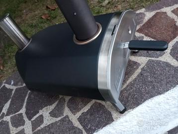 Ooni Fyra 12 forno pizza