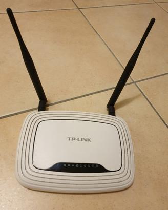 Router TP-LINK TL-WR841ND