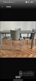 tavolo in legno frassinato grigio chiaro Perla.  