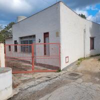 Casa indipendente con terreno a Crocci