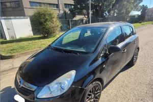 Opel Corsa 1.2 GPL-TECH Enjoy – anche neopatentati