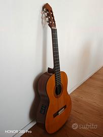 CHITARRA YAMAHA CX40