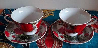Coppia di tazze in ceramica