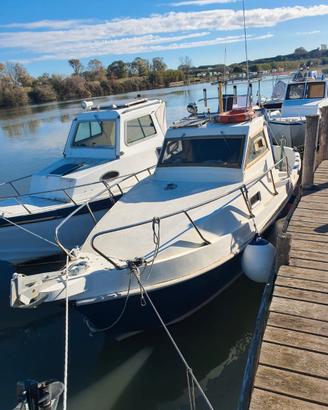 Gozzo 7,20 ft semiplanante