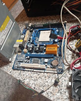 PC per pezzi di ricambio 