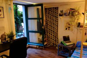 Trastevere monolocale arredato ben collegato