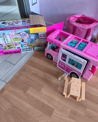 camper Barbie 