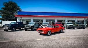 Socio negozio di usato di valore e firmato