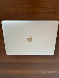 MACBOOK AIR M1