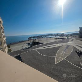 Appartamento nel Crescent vista mare