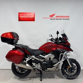Honda CrossRunner 800 TRAVEL EDITION