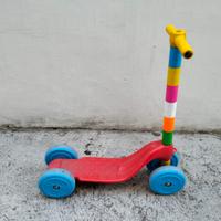Monopattino per bimbi