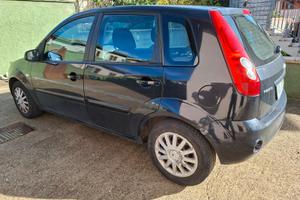 Ford Fiesta 1.4 TDCI 5p