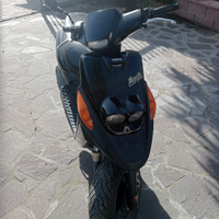 Scooter 50 nero Yamaha