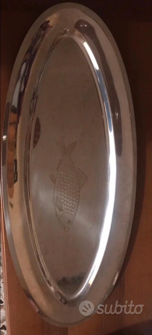 Mani In Guanti E Vassoio Con Gli Strumenti Medici Illustrazione