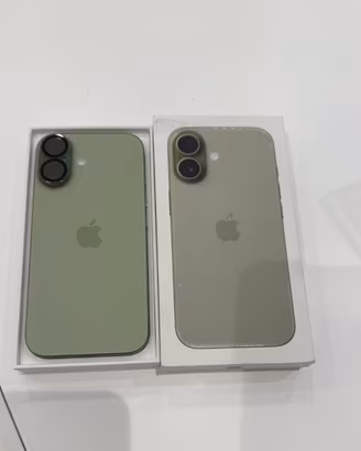 iPhone 17 256 Gb Salvia Nuovo Solo Attivato