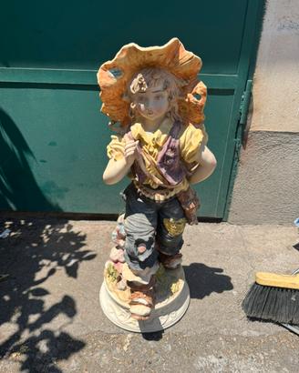 Statua in ceramica capidimonte