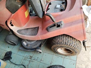 Trattorino tagliaerba AL-Ko T13-102