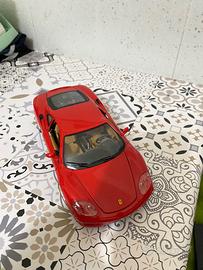 macchina da collezione Ferrari rossa 1999 Modena