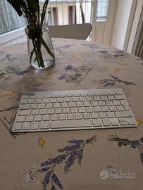 Apple Magic Keyboard