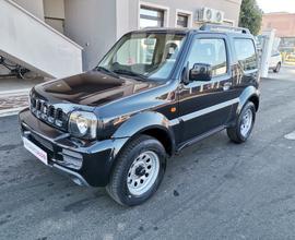 SUZUKI Jimny 1.3i 16V 4WD