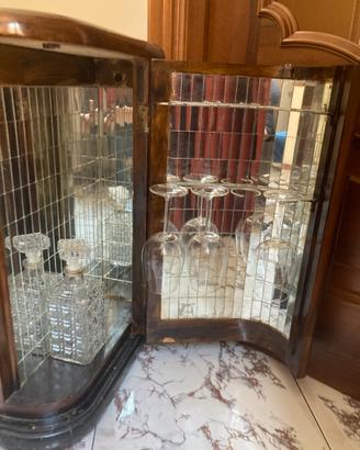 Mobile bar anni 50 completamente restaurato