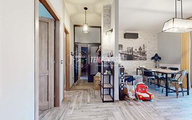 Elegante Trilocale Ristrutturato - Ultimo Piano