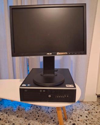 PC HP più Monitor più Cavi 