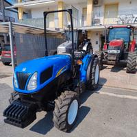 Trattore Gommato New Holland T4020 V - Frutteto