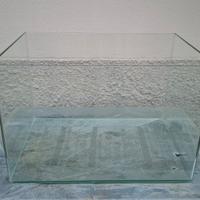 2 acquari 45 × 30 × 30