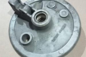 piatto porta ganasce vespa px 125-150-200.