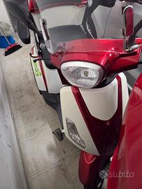 Motorino per disabili poco usato Ufo